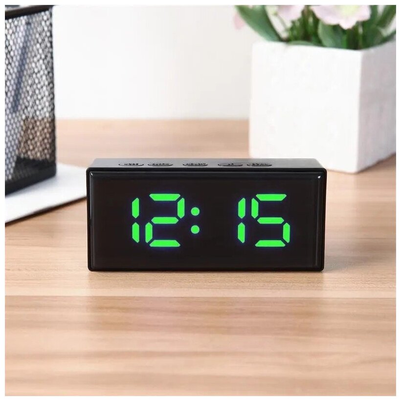 Идея для подарка: Часы настольные электронные на батарейках, от сети, USB: будильник, термометр, календарь, подсветка