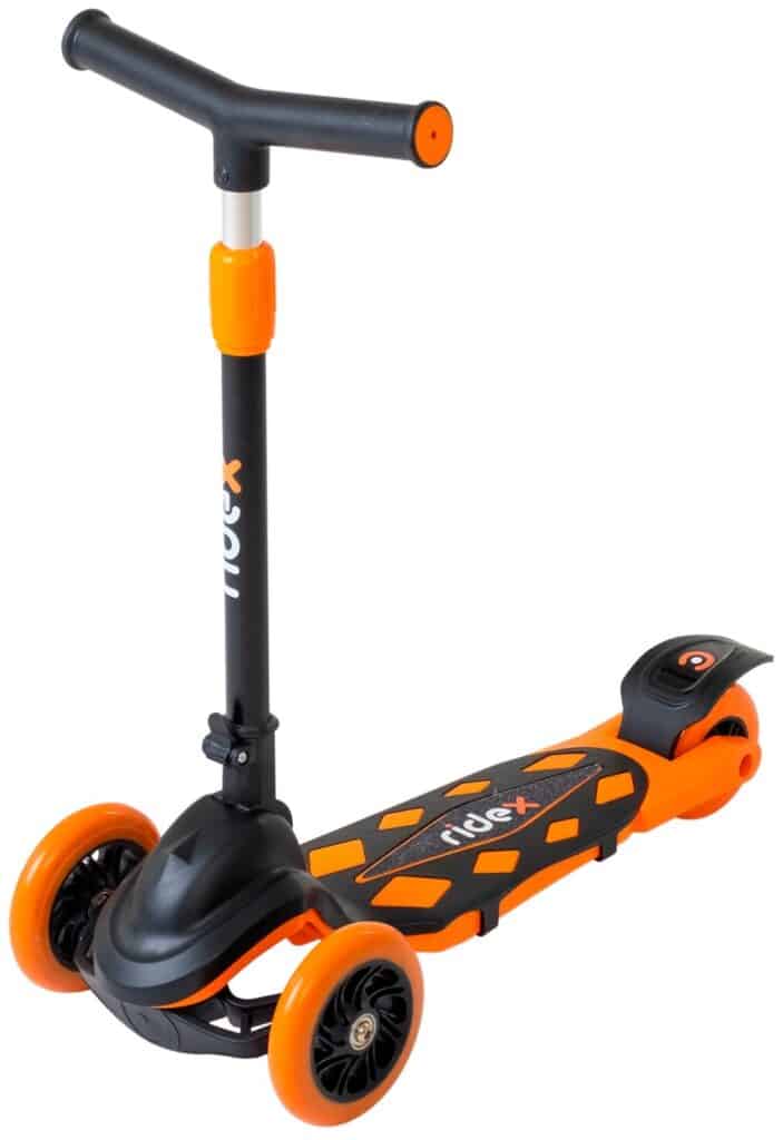 Идея для подарка: Детский 3-колесный самокат Ridex Robin 3D, оранжевый