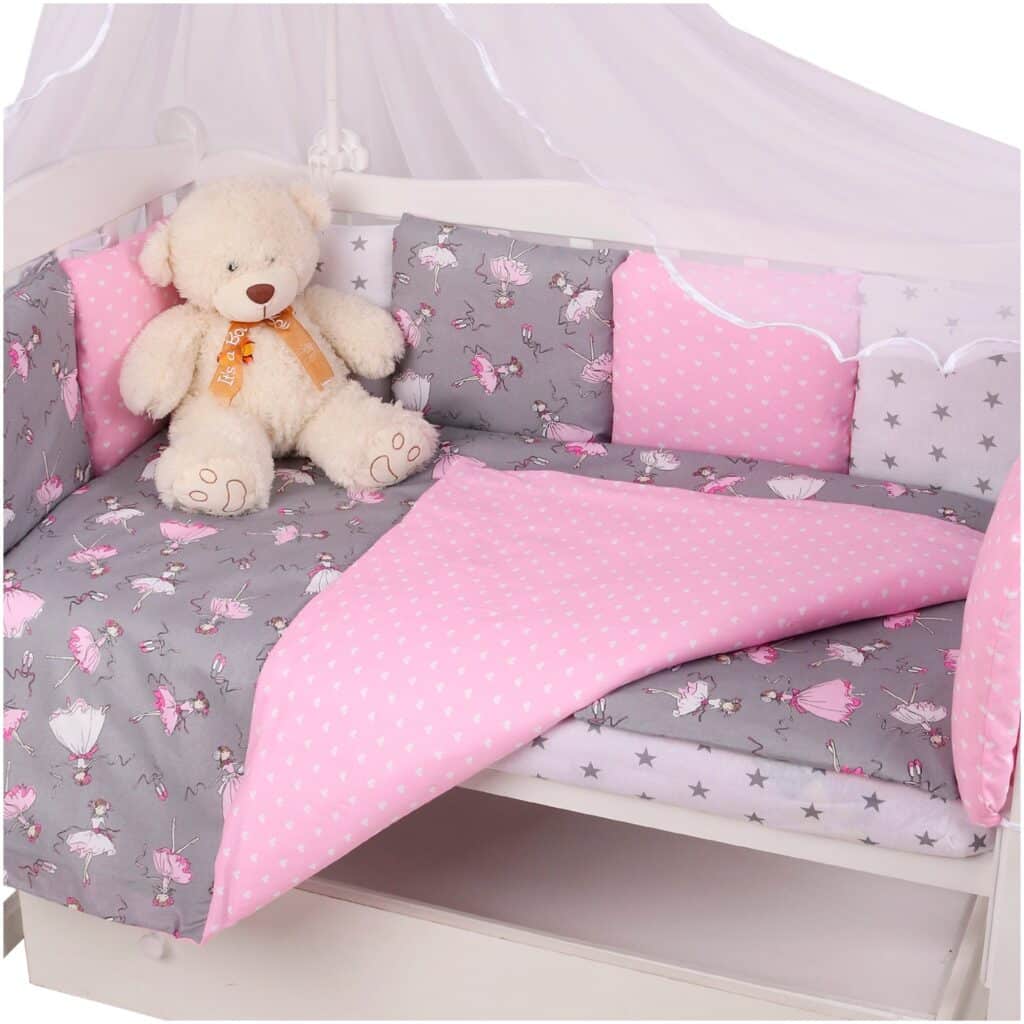 Идея для подарка девочке: Amarobaby комплект в кроватку Мечта (15 предмета) серый/розовый