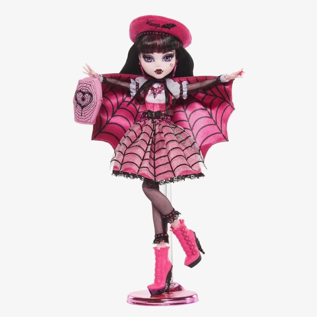 Идея для подарка девочке: Кукла Monster High Побережье Черепа Фрэнки Штейн, 27 см, X0593