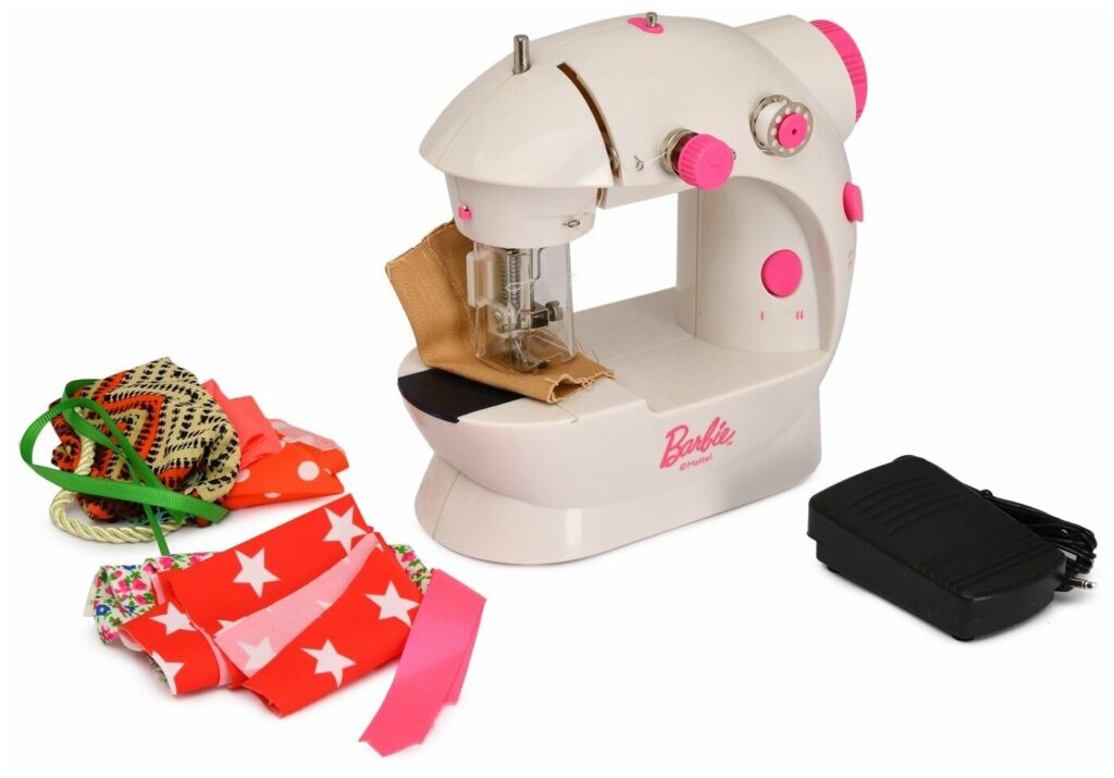 Идея для подарка девочке: Машинка швейная Barbie с аксессуарами BRB001