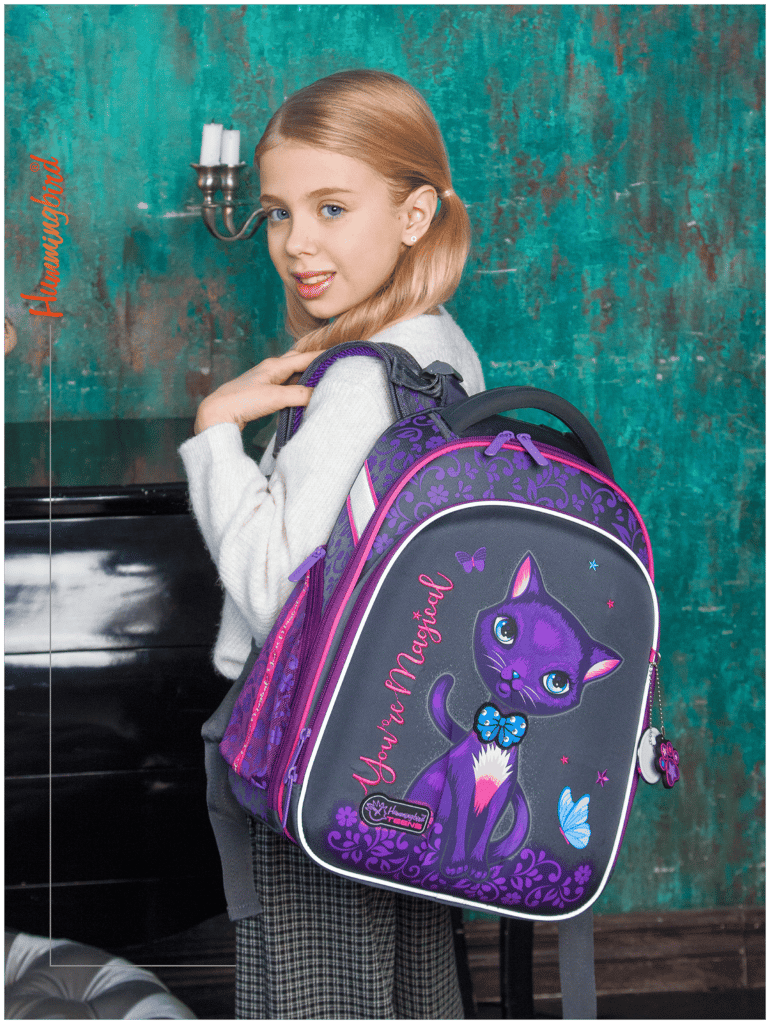 Идея для подарка девочке: Школьный ранец / рюкзак / портфель для девочки Hummingbird, каркасный, ортопедический, 2 отделения брелок и значок в подарок
