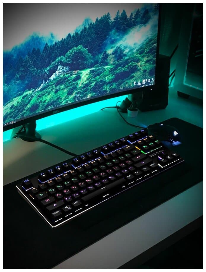 Идея для подарка: Игровая проводная клавиатура, механическая клавиатура с RGB подсветкой, SunWind