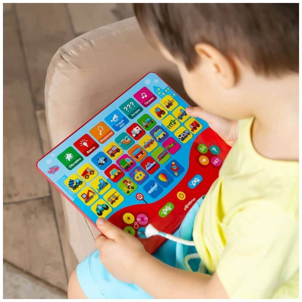 Идея для подарка: Интерактивная развивающая игрушка Азбукварик Планшетик-викторина Умные машинки, голубой/красный