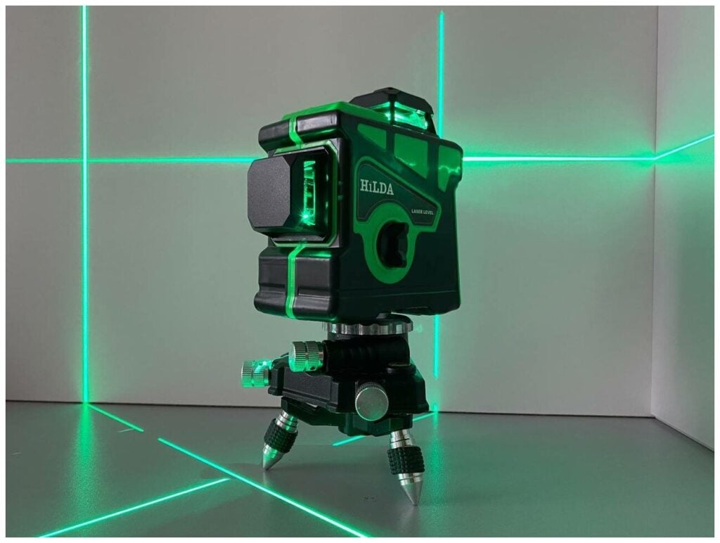 Идея для подарка: Лазерный уровень/нивелир Hilda 3D, 12 линий, зеленый луч, Хилда, 360 градусов