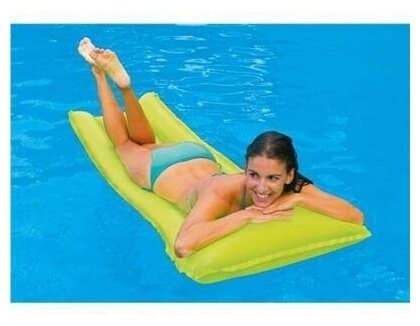 Идея для подарка: Матрас надувной пляжный для плавания неон 2022