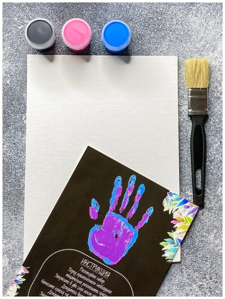 Идея для подарка: Набор для творчества и рисования / Акриловый отпечаток рук влюбленных/ Подарок картина руки на холсте